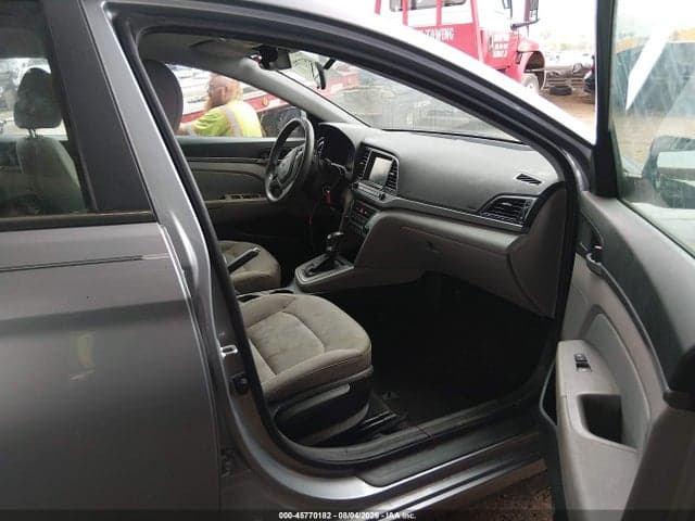 2017 HYUNDAI ELANTRA SE 5