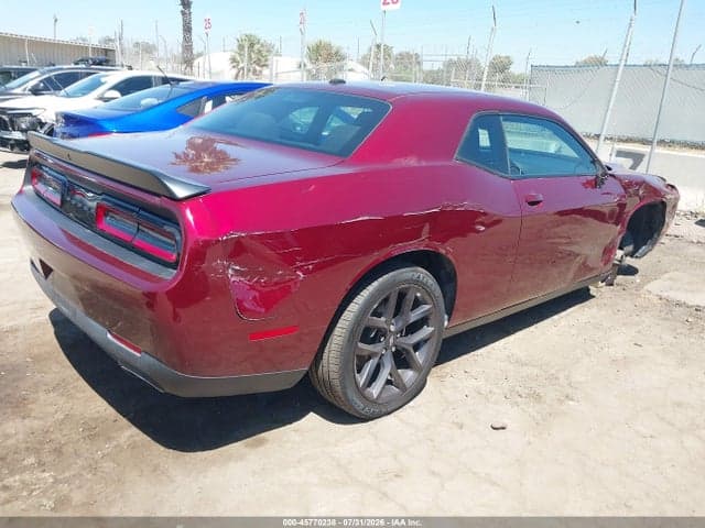 2021 DODGE CHALLENGER SXT 4