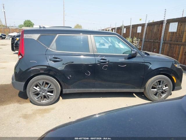 2022 KIA SOUL EX 13