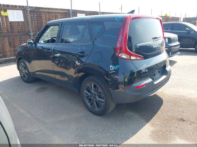 2022 KIA SOUL EX 3