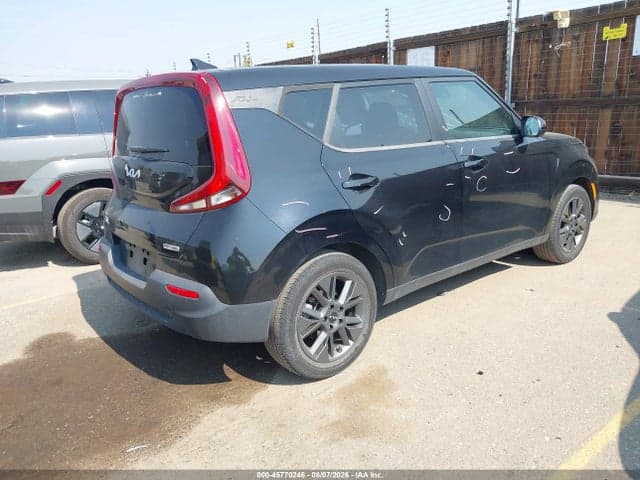 2022 KIA SOUL EX 4