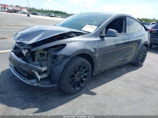 2025 TESLA MODEL Y LONG RANGE DUAL MOTOR REAR-WHEEL DRIVE 2