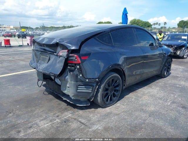 2025 TESLA MODEL Y LONG RANGE DUAL MOTOR REAR-WHEEL DRIVE 4