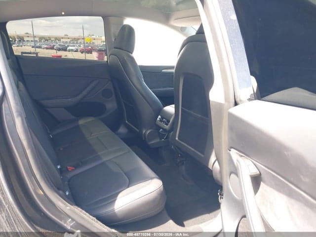 2025 TESLA MODEL Y LONG RANGE DUAL MOTOR REAR-WHEEL DRIVE 8