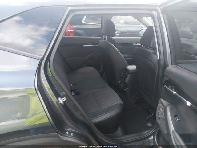 2025 KIA SELTOS S 8