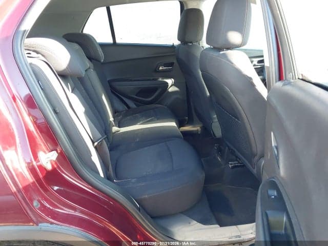 2017 CHEVROLET TRAX LT 8