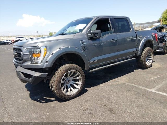 2021 FORD F-150 XLT 2