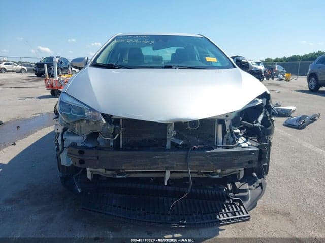 2017 TOYOTA COROLLA SE 13