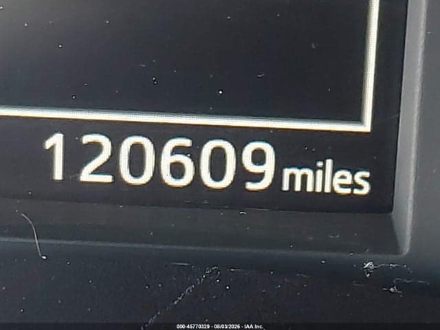 2017 TOYOTA COROLLA SE 16