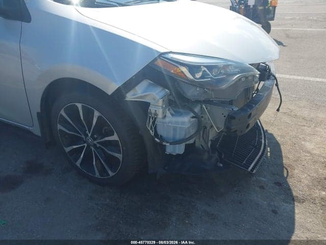 2017 TOYOTA COROLLA SE 20