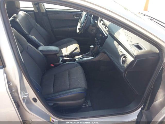 2017 TOYOTA COROLLA SE 5