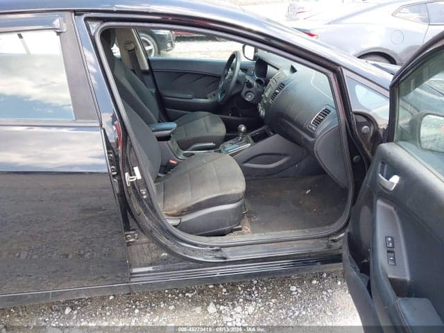 2017 KIA FORTE LX 5