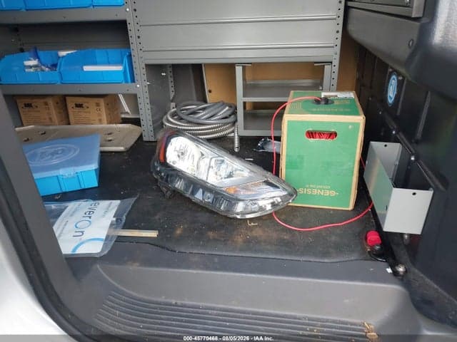 2023 FORD TRANSIT CONNECT XLT 8