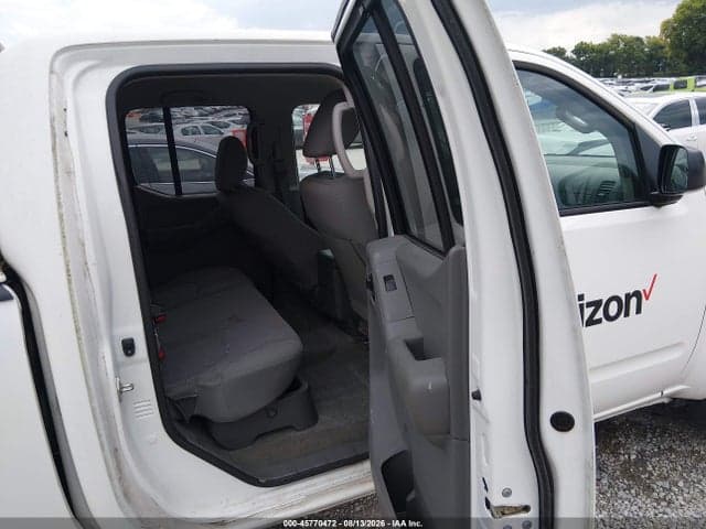 2018 NISSAN FRONTIER SV 8