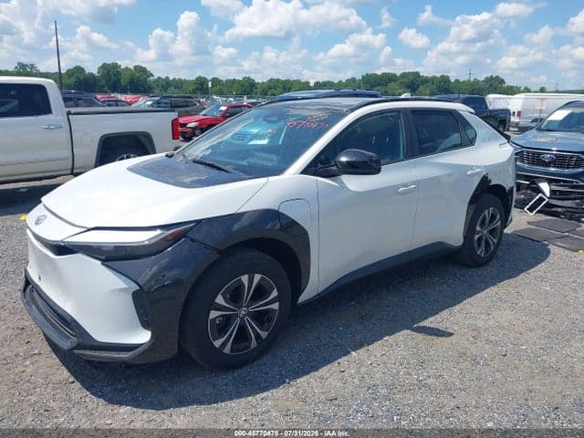 2025 TOYOTA BZ4X XLE 2