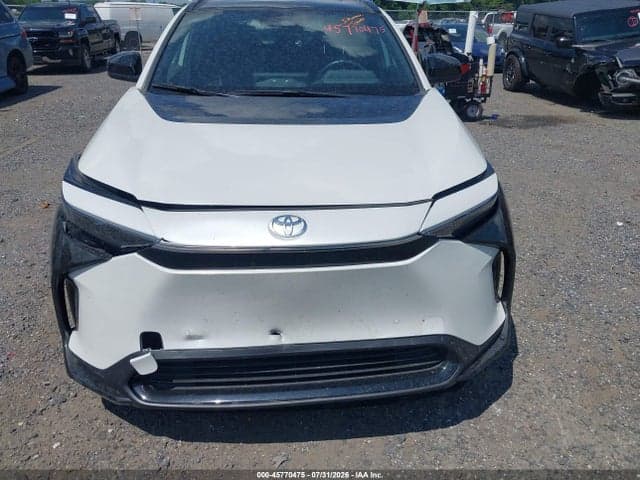 2025 TOYOTA BZ4X XLE 13