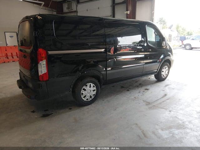 2019 FORD TRANSIT-150 4