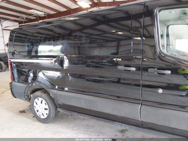 2019 FORD TRANSIT-150 6