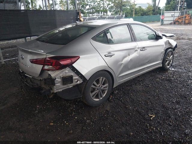 2020 HYUNDAI ELANTRA SEL 4