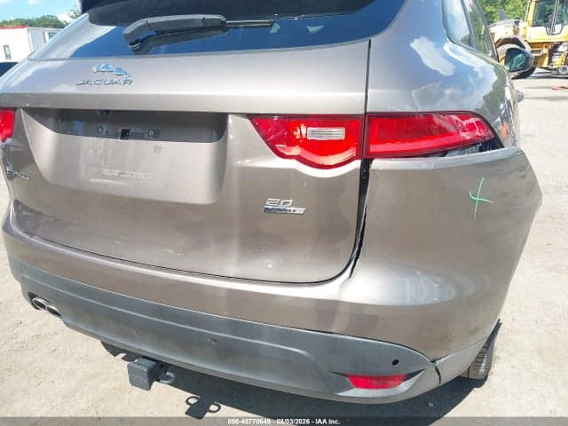 2017 JAGUAR F-PACE 20D PREMIUM 15