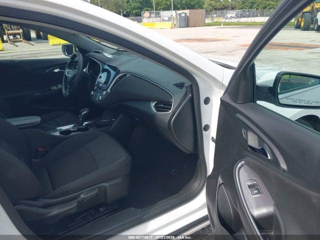 2025 CHEVROLET MALIBU FWD 1LT 5