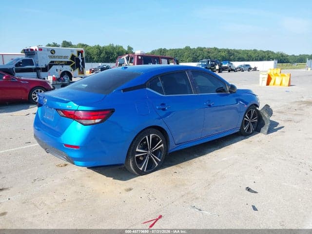 2021 NISSAN SENTRA SR XTRONIC CVT 4