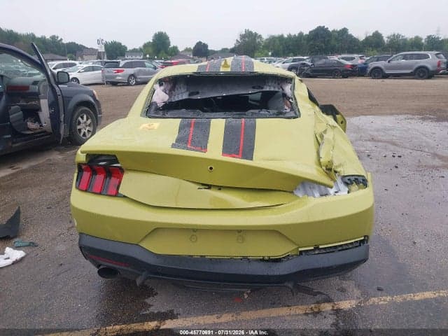 2025 FORD MUSTANG GT FASTBACK 17
