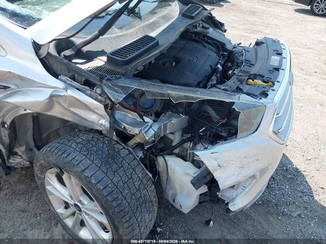 2017 FORD ESCAPE SE 6