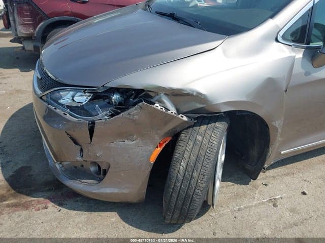 2018 CHRYSLER PACIFICA TOURING L PLUS 6