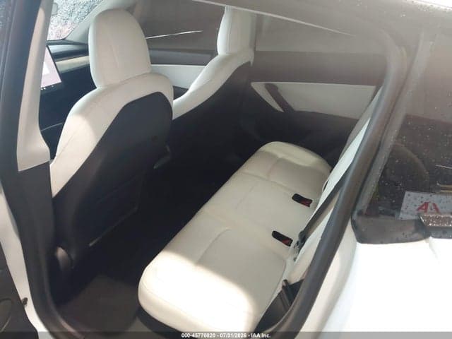 2021 TESLA MODEL Y LONG RANGE DUAL MOTOR ALL-WHEEL DRIVE 8