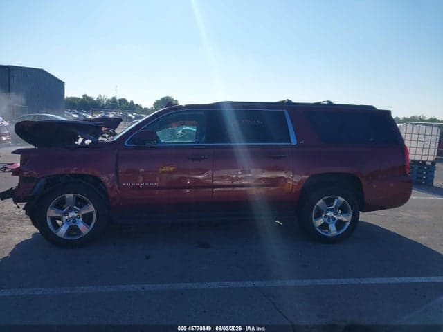2017 CHEVROLET SUBURBAN LT 13