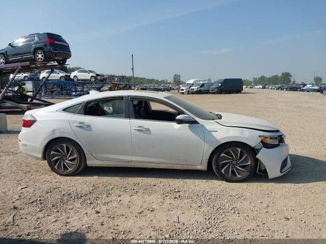 2019 HONDA INSIGHT TOURING 13
