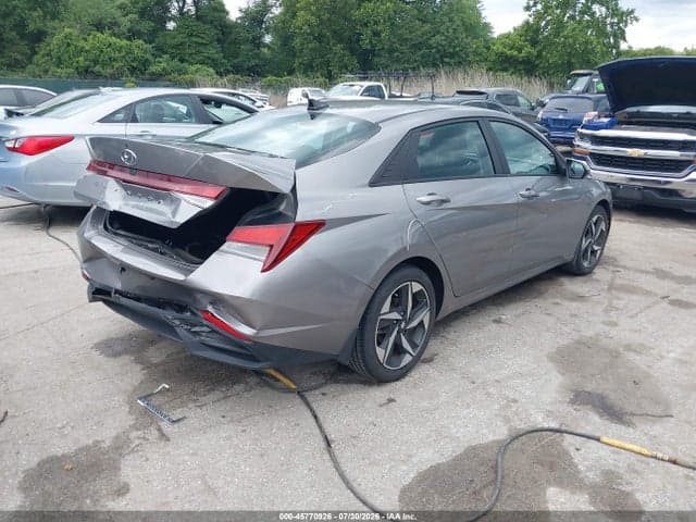 2023 HYUNDAI ELANTRA SEL 4