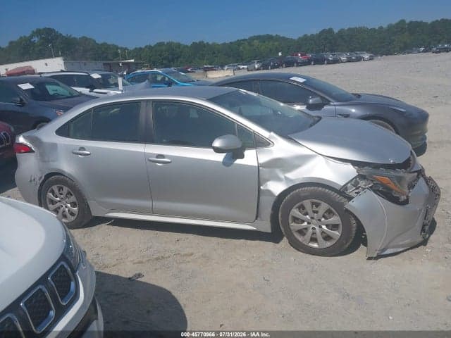 2020 TOYOTA COROLLA LE 13