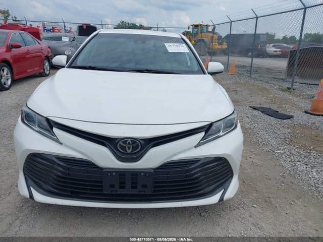 2019 TOYOTA CAMRY LE 12