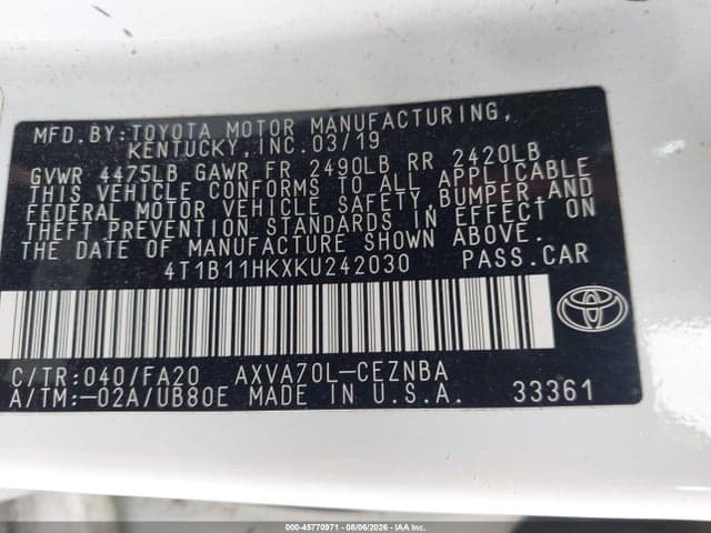 2019 TOYOTA CAMRY LE 9