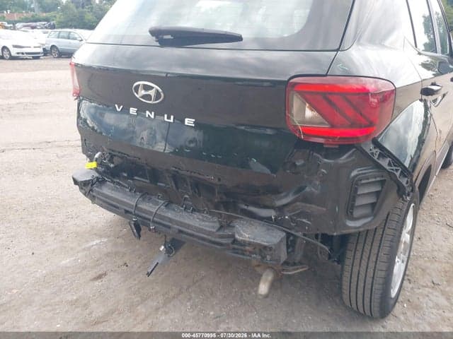2022 HYUNDAI VENUE SE 6