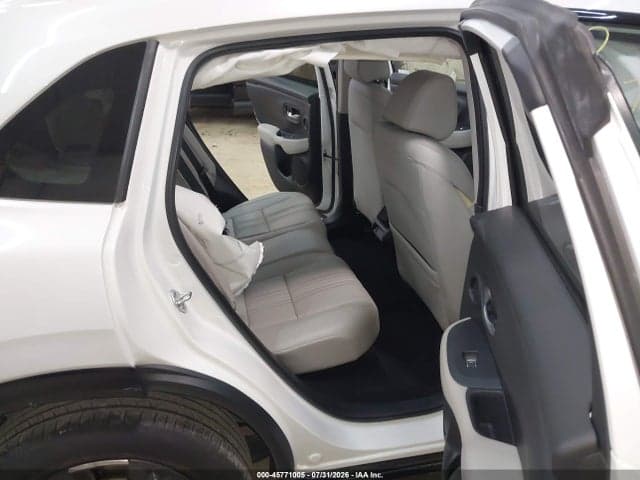 2025 HONDA HR-V AWD EX-L 8