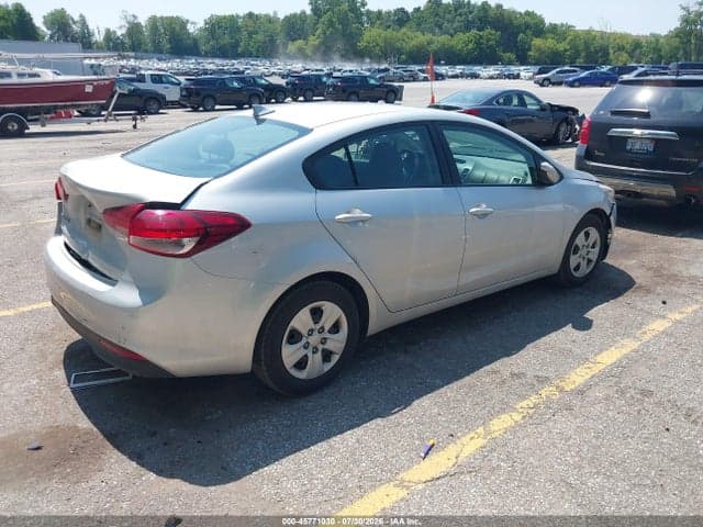 2017 KIA FORTE LX 4