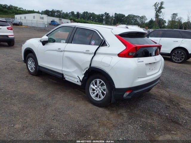 2018 MITSUBISHI ECLIPSE CROSS ES 3