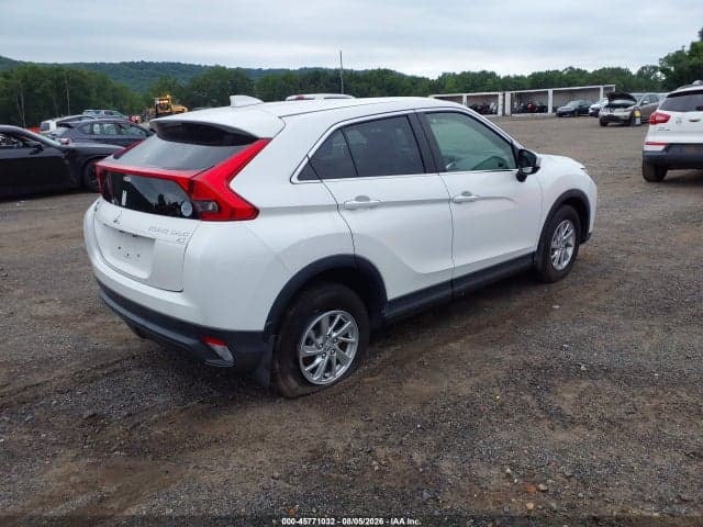 2018 MITSUBISHI ECLIPSE CROSS ES 4