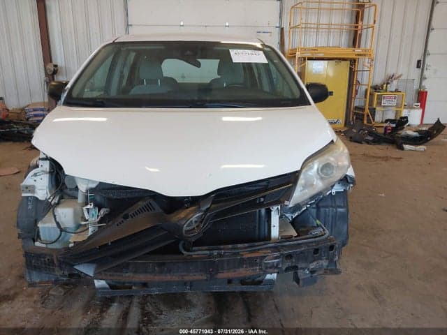 2018 TOYOTA SIENNA L 7 PASSENGER 6