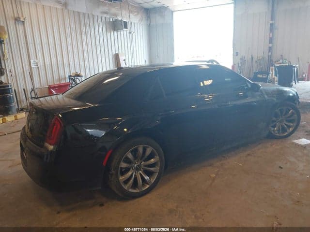 2017 CHRYSLER 300 S 4