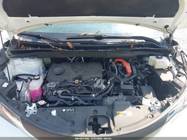 2021 TOYOTA SIENNA XLE 10