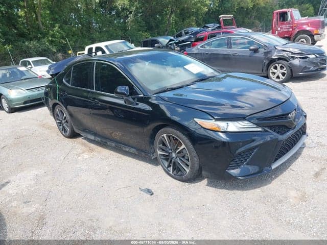 2018 TOYOTA CAMRY XSE V6 - 1