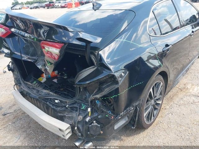 2018 TOYOTA CAMRY XSE V6 18