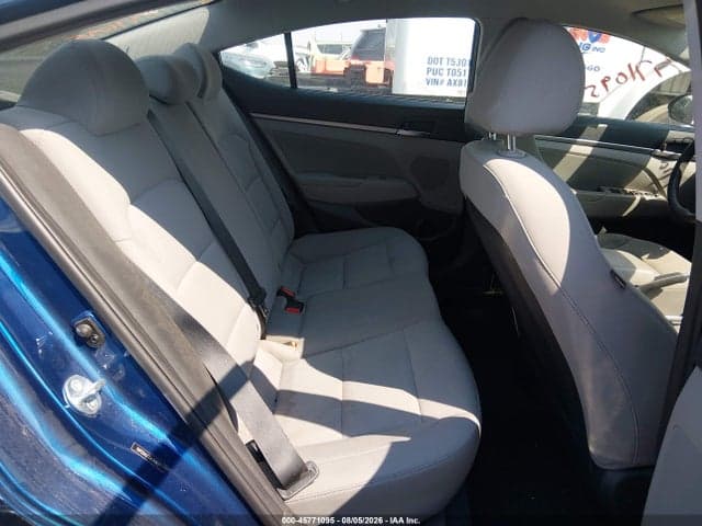2018 HYUNDAI ELANTRA SEL 8