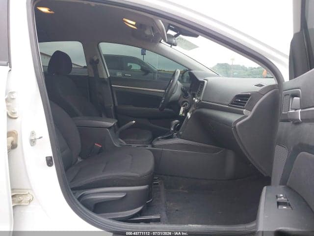 2020 HYUNDAI ELANTRA SEL 5