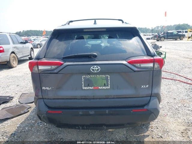 2025 TOYOTA RAV4 XLE PREMIUM 16