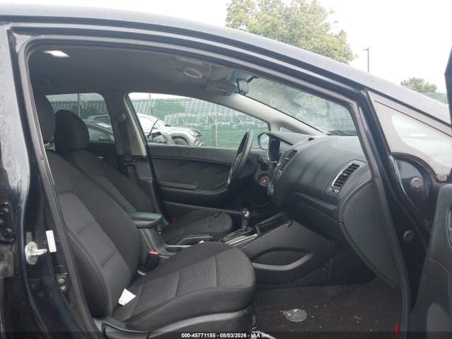 2017 KIA FORTE LX 5